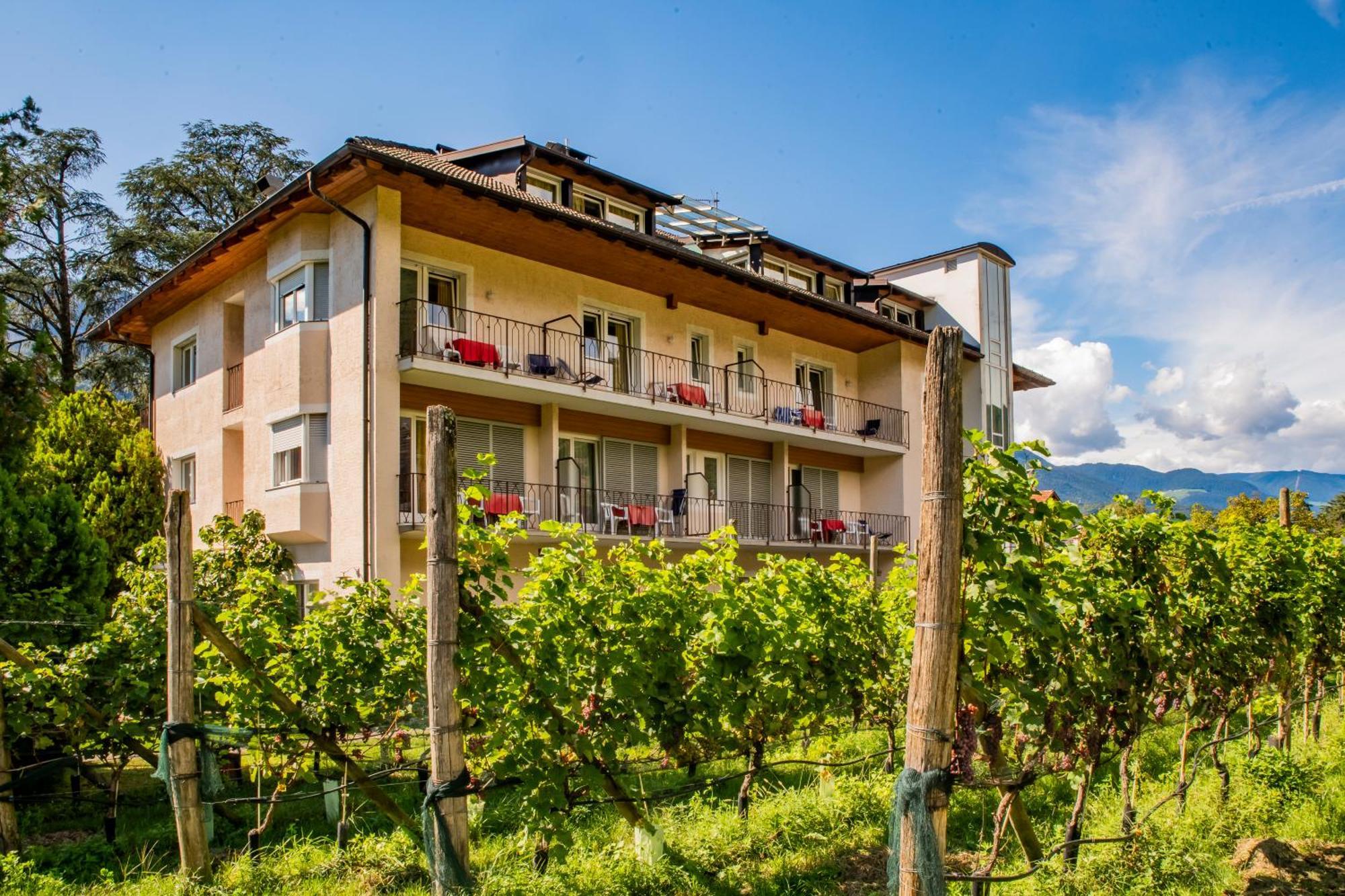 Weingarten Terlan - Rooms & Breakfast Exteriör bild